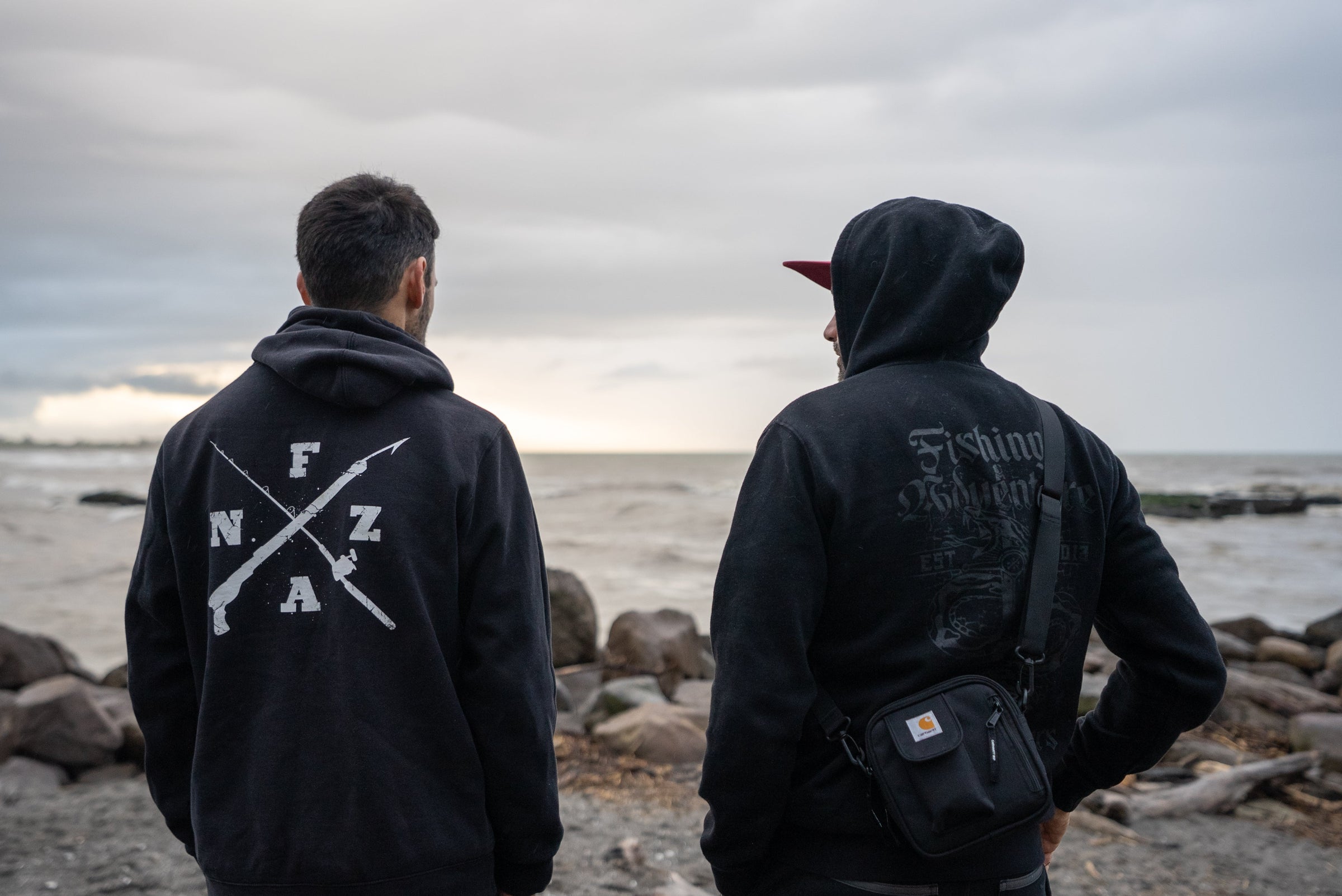 Hoodies & Sweatshirts