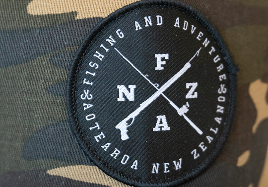 CROSS LOGO TRUCKER CAP - Camo